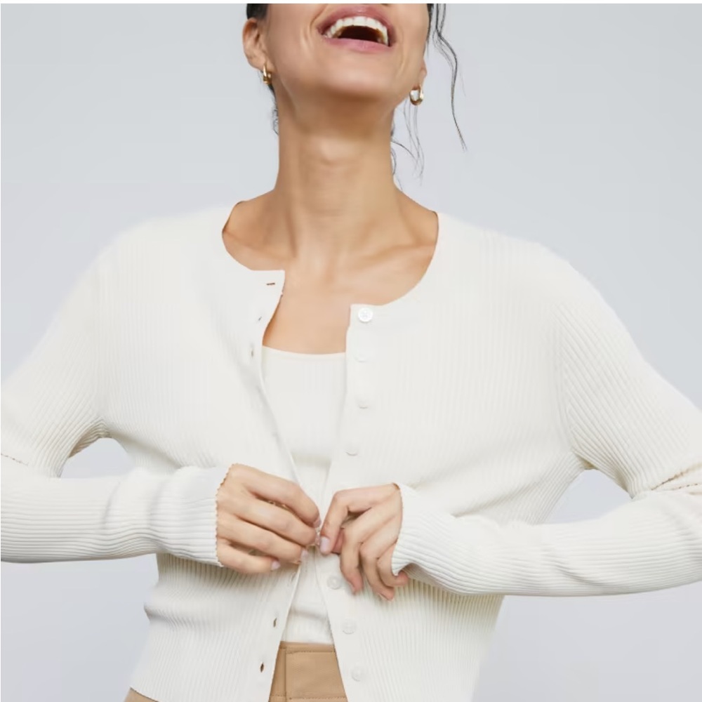 Like new Everlane - ribbed cropped cardigan - size S